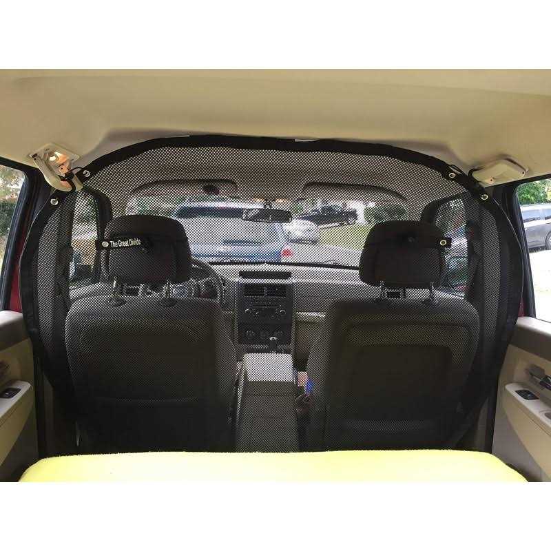 Pet Travel Barrier H278527