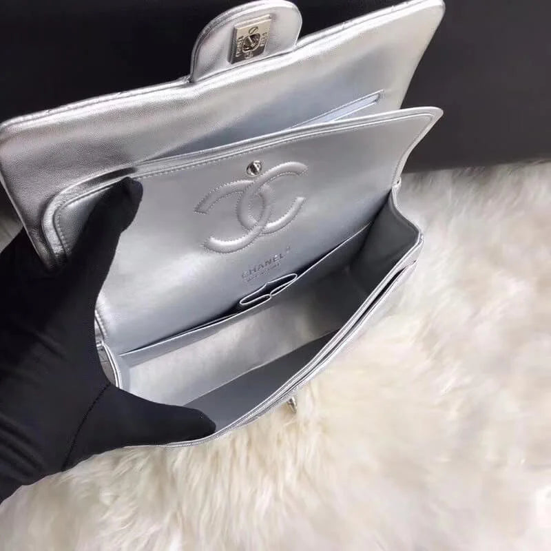 Silver Medium Size Lambskin Leather Flap Bag X95052