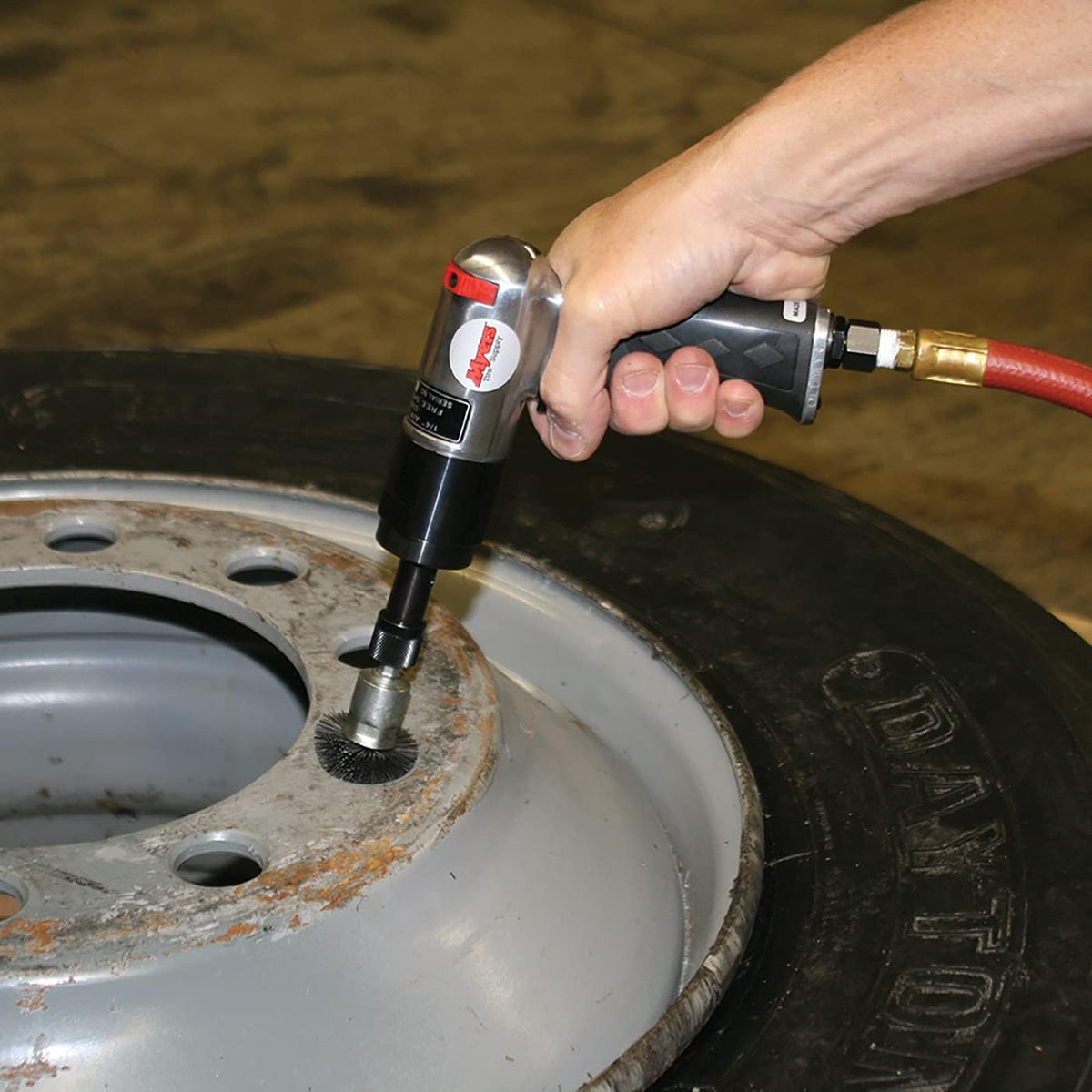 Wheel Nut & Stud Cleaning Kit with Air Tool and Brushes R9912