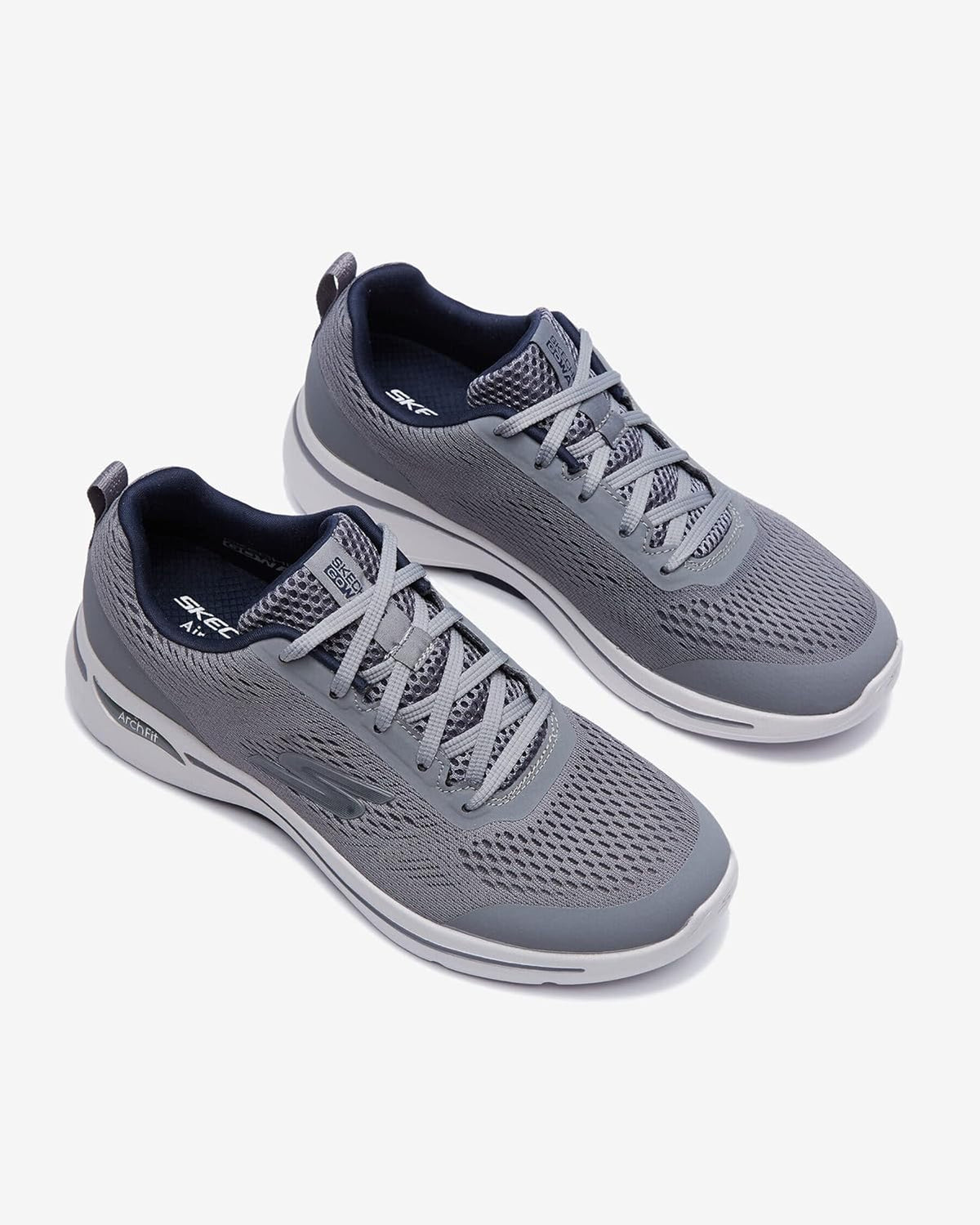 Grey Navy Athletic Walking Shoe Y804641