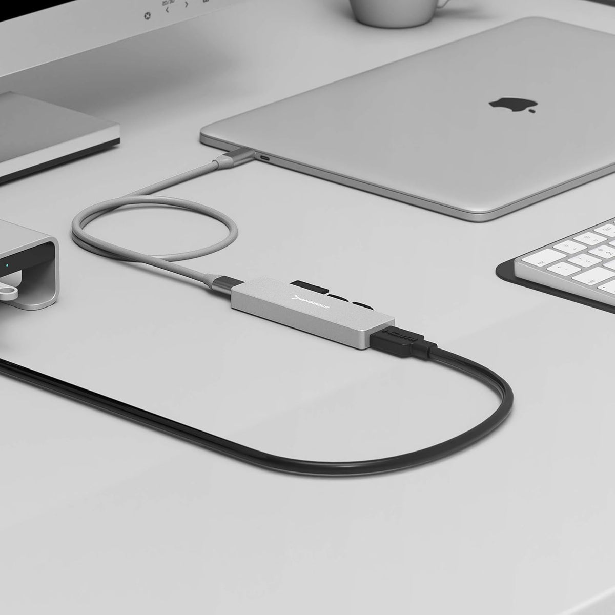 5 in 1 USB C Multi-Port HUB with SD & Micro SD Card-Reader, HDMI 2.0 Port, 2 x USB 3.0 Ports J19266