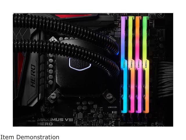 32GB (4 x 8GB) DDR4 SDRAM M170