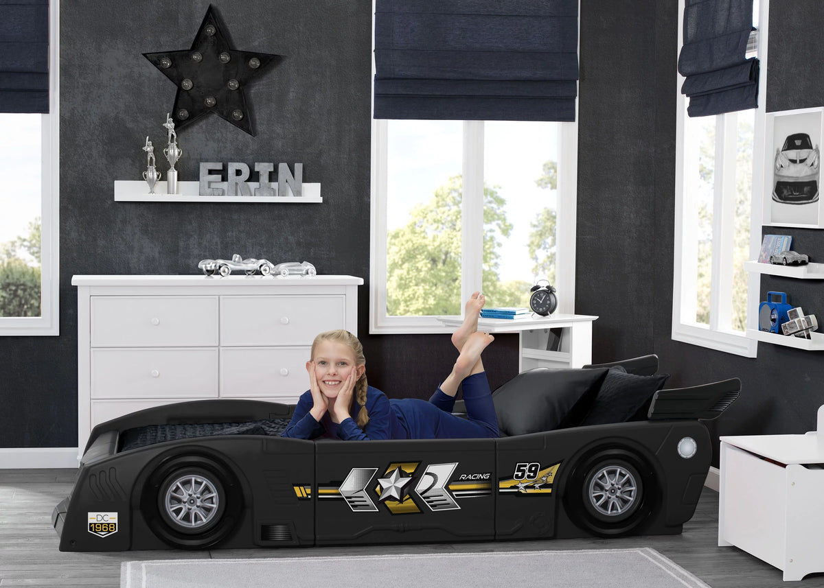 Plastic Toddler Bed P844