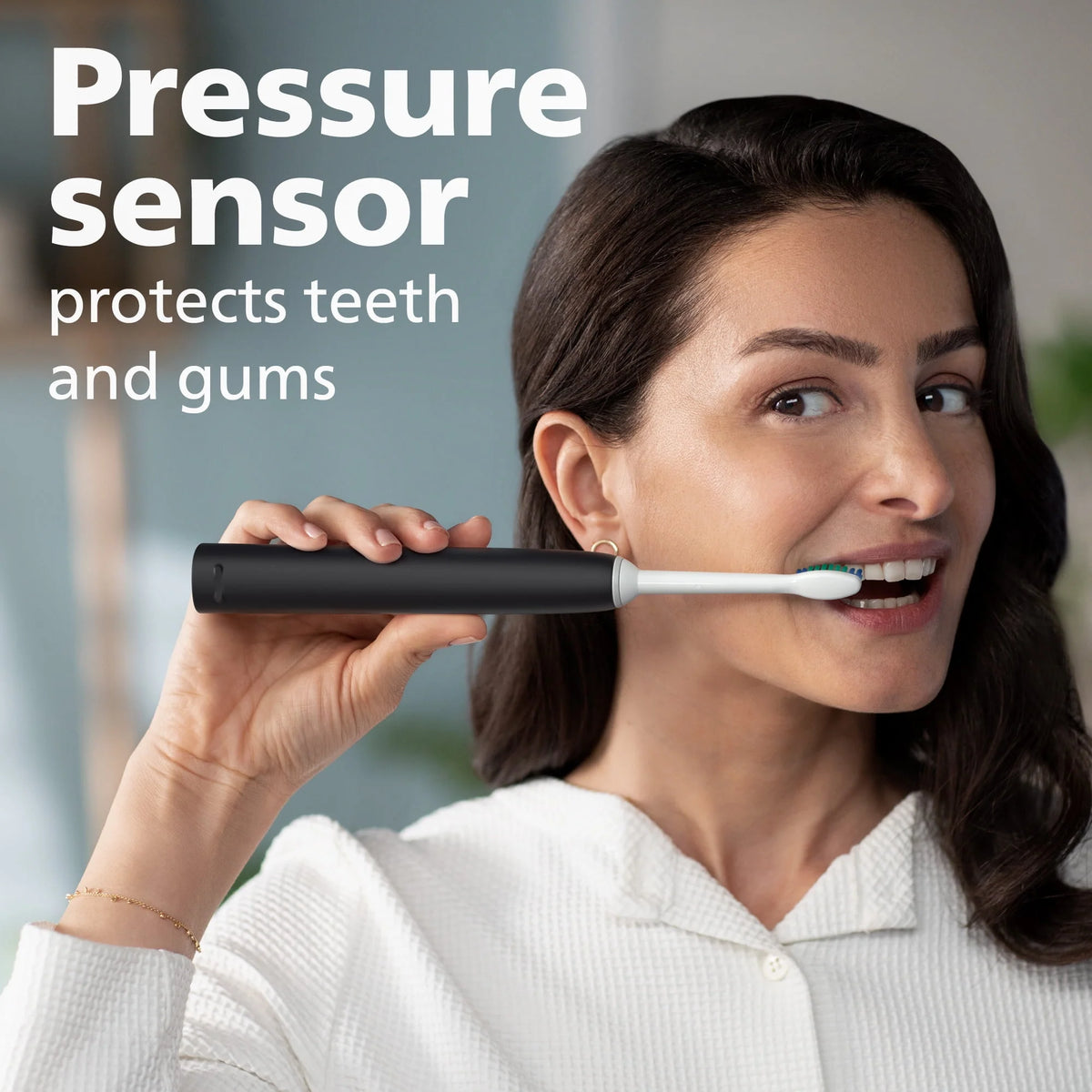 Rechargeable Electric Toothbrush with Pressure Sensor, Black P7472
