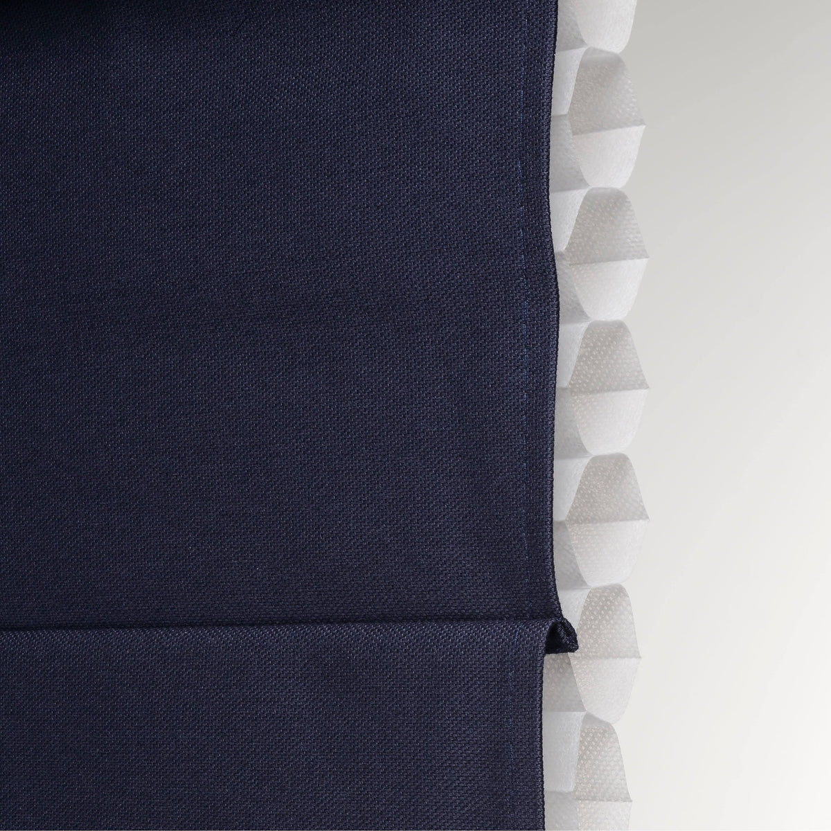Navy Insulating Cordless Roman Shade Y9155