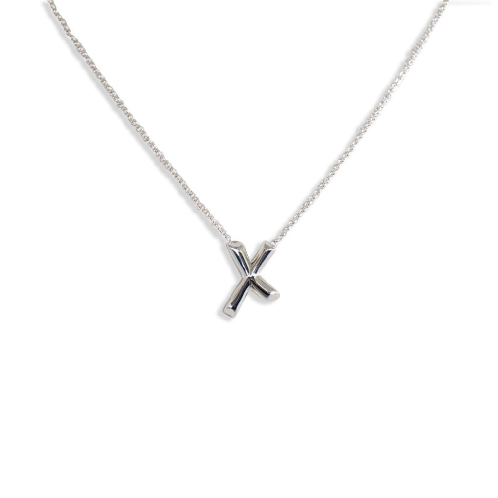 925 Tender Heart Kiss Pendant Necklace W2151