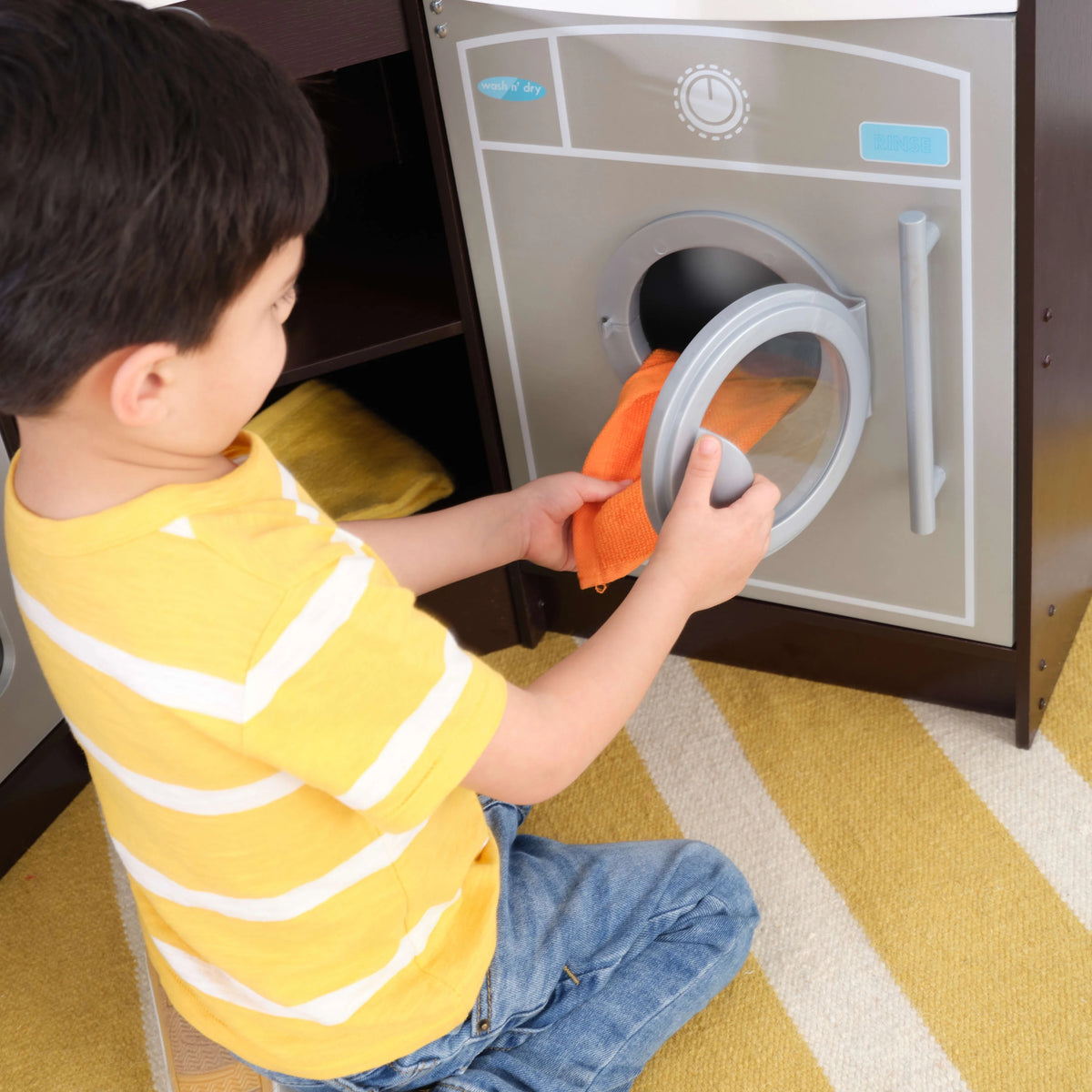 Espresso Corner Play Kitchen with Lights & Sounds K92849