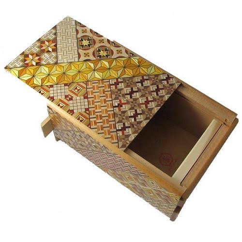 Japanese Puzzle Box P537546