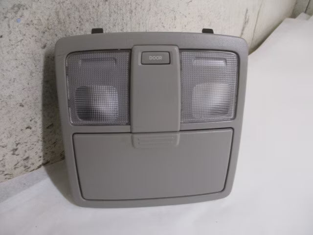 Pre-Owned Kia Sportage Overhead Roof Console w/Lights OEM V5189