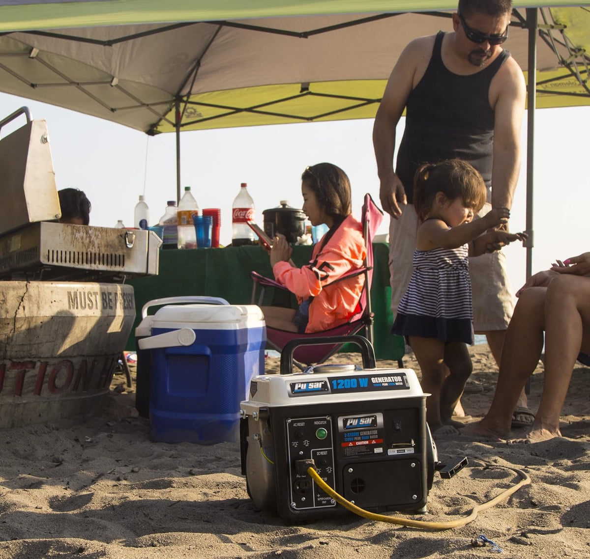 1,200W Gas-Powered Portable Generator D90703