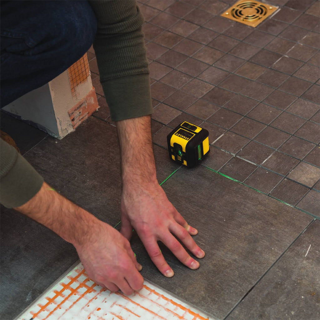 Green Beam Multi Cross Line Laser Level P685756