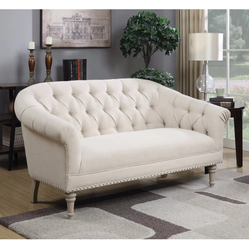 White Traditional Settee P91108