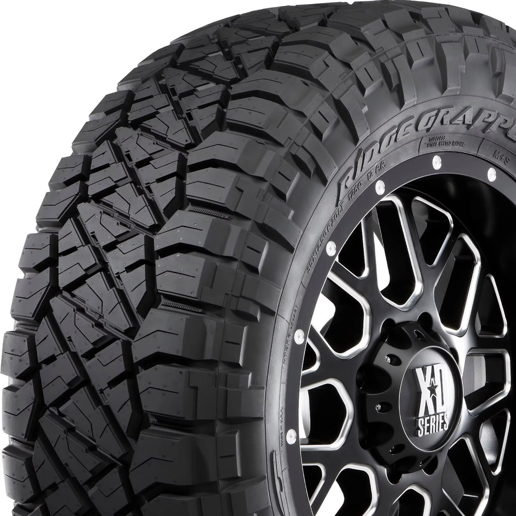 All Terrain Light Truck Tire F3269