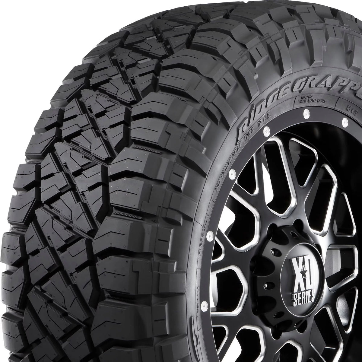 All Terrain Light Truck Tire F3269