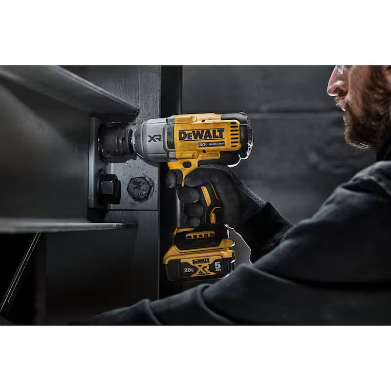 20V MAX Cordless 1/2 in. Impact Wrench Kit J61320
