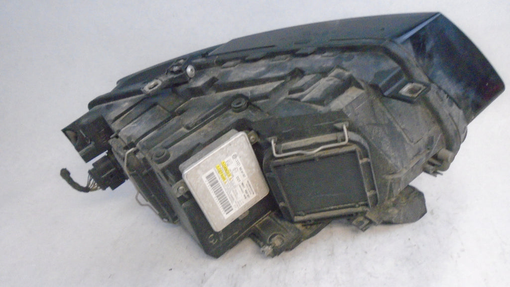 Pre-Owned Audi Q5 Left Driver Xenon HID Head Light Lamp B13738