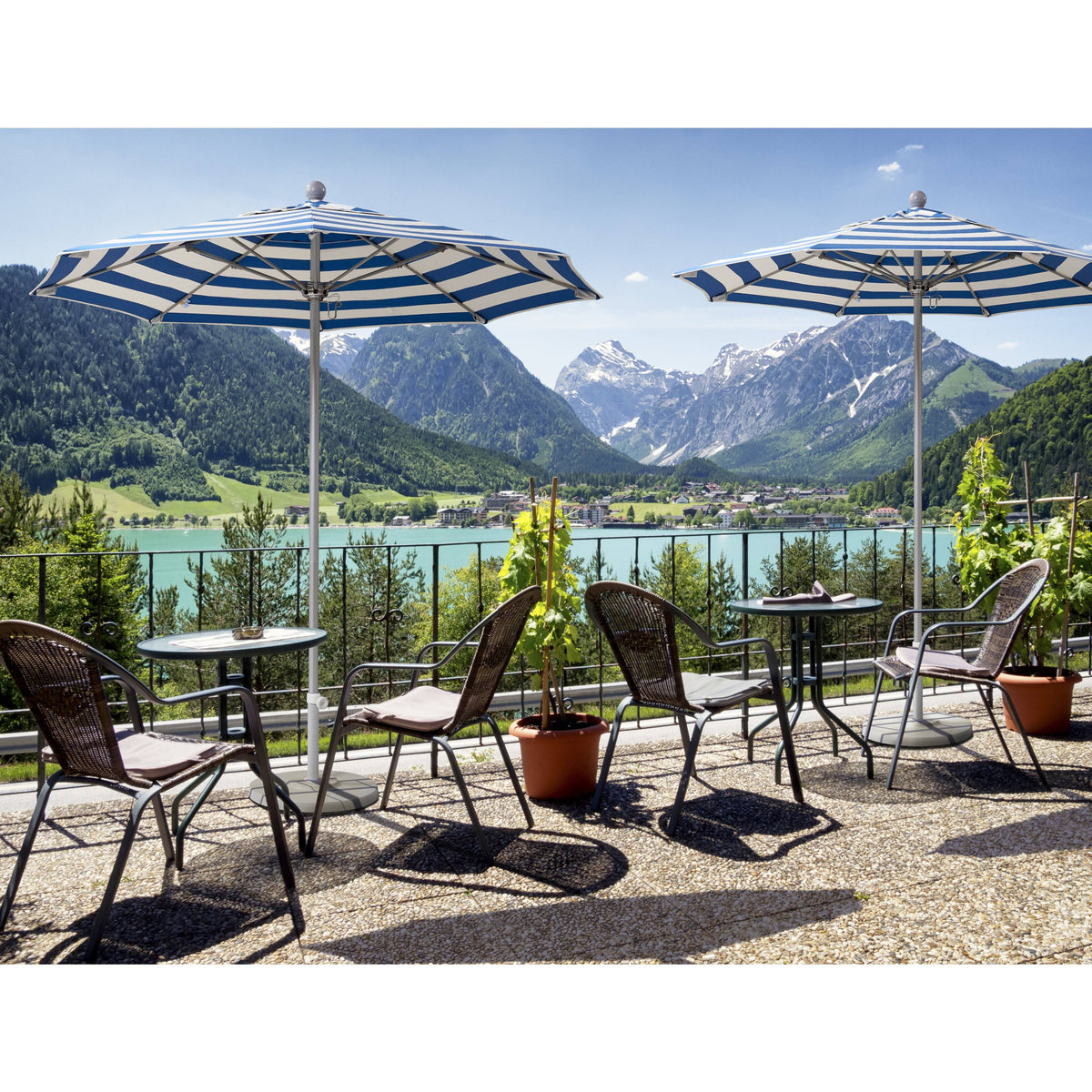 7.5 ft. Fiberglass Market Umbrella V8796