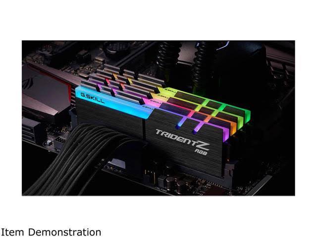 32GB (4 x 8GB) DDR4 SDRAM M170